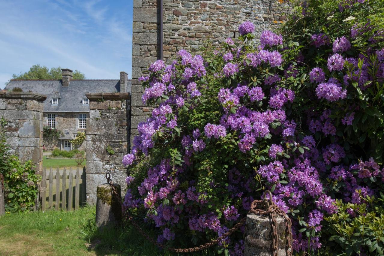 Le Logis D'Equilly Bed & Breakfast Exterior photo