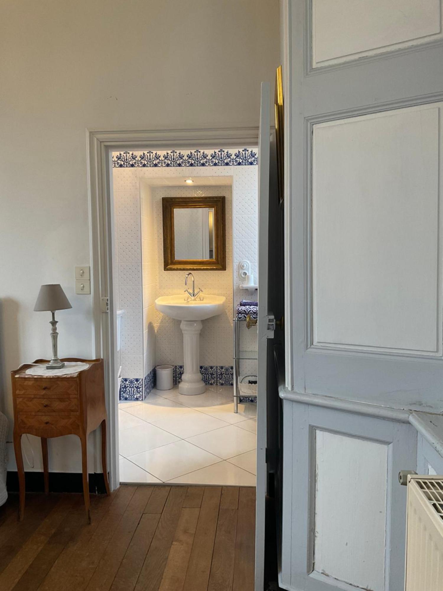 Le Logis D'Equilly Bed & Breakfast Exterior photo