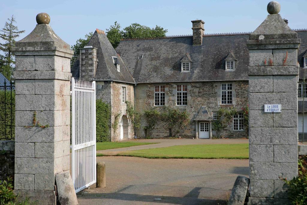Le Logis D'Equilly Bed & Breakfast Exterior photo